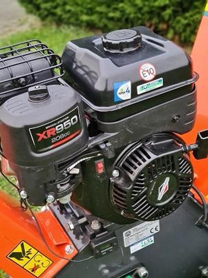 Used Houtversnipperaar Loma MADC650 gebruikt