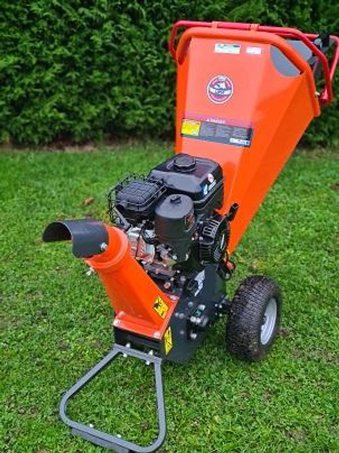 Used Houtversnipperaar Loma MADC650 gebruikt