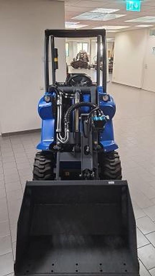 Used Shovel MultiOne Wiellader 4.2 gebruikt