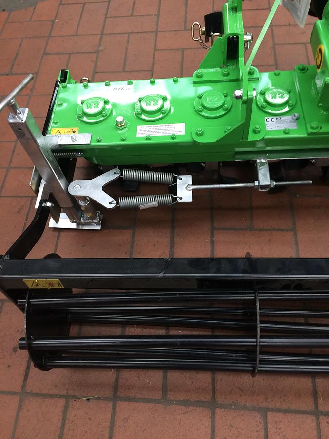 Gebruikt R2 R2 rotoreg met schoffelmes tbv halfverharding MTZ170