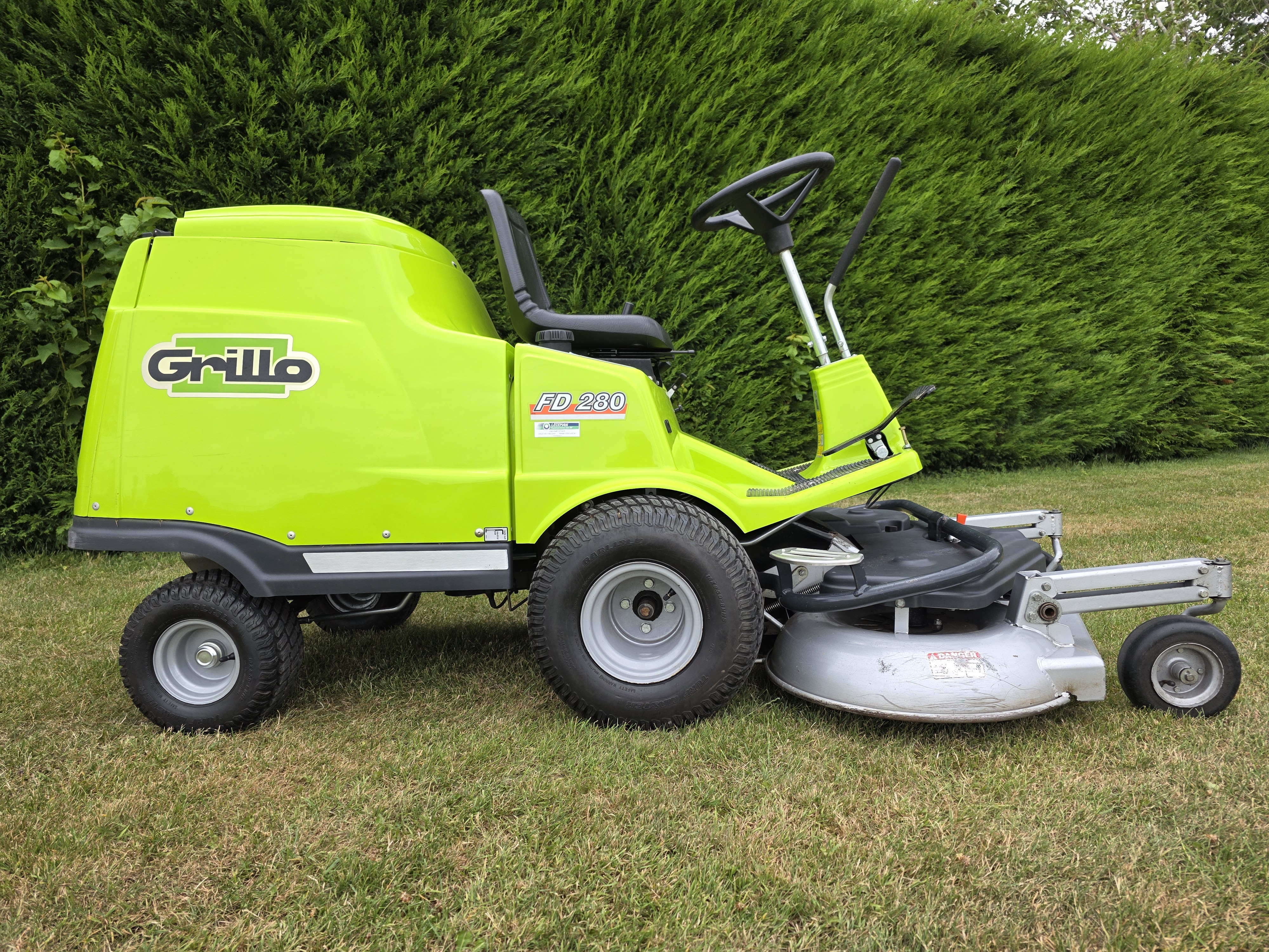 Used Frontmaaier Grillo FD280 benzine gebruikt