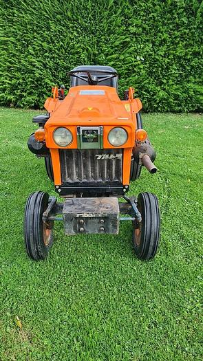 Used Tractor Kubota B7001E 2wd gebruikt