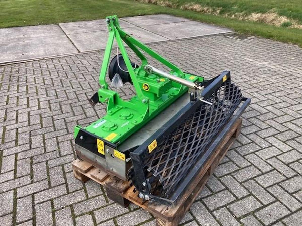 Used Rotorkopeg Trer TRZ135 met gazenrol gebruikt