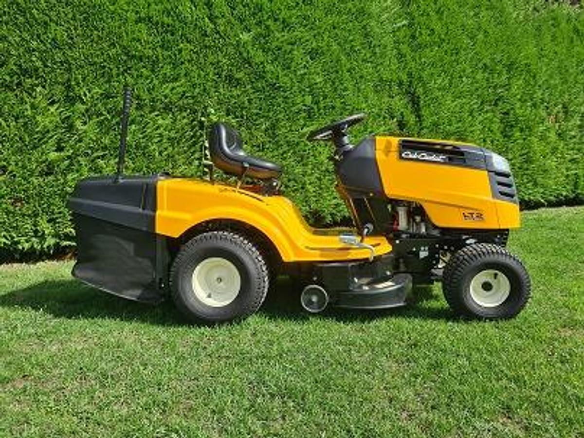 Used Zitmaaier Cub Cadet LT2 NR92