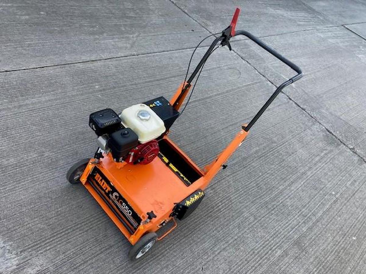 Used Verticuteermachine Eliet C550 ZR Collector gebruikt