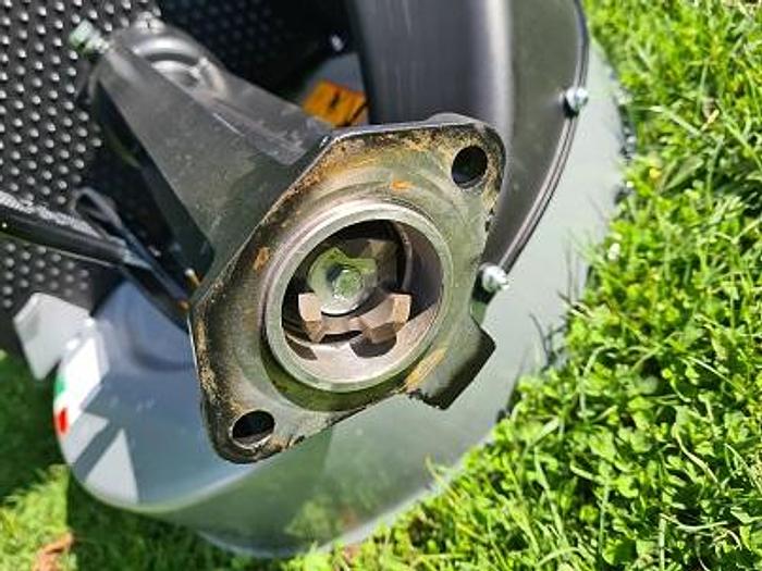 Used Cirkelmaaier Ferrari 56 cm. met opvang gebruikt