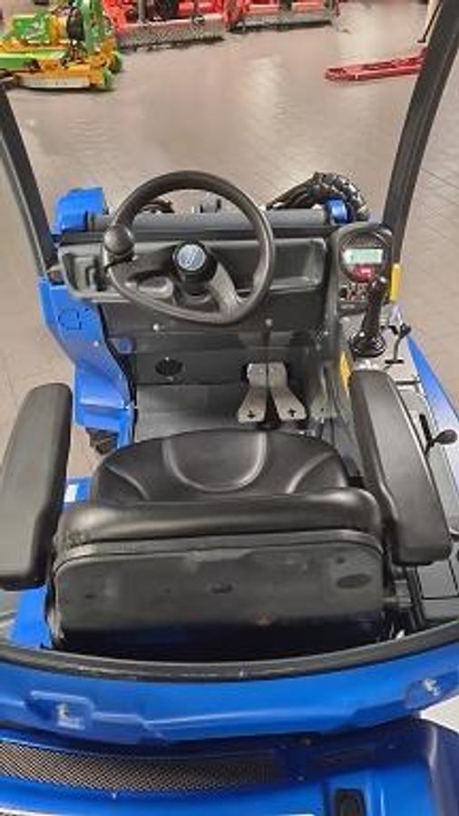 Used Shovel MultiOne Wiellader 4.2 gebruikt