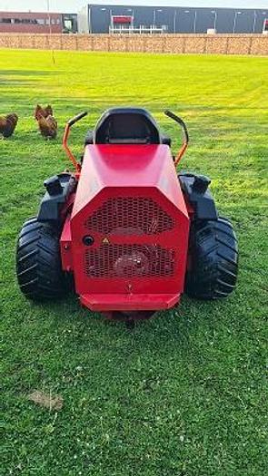 Used Zeroturn maaier Gianni Ferrari SRZ270 gebruikt