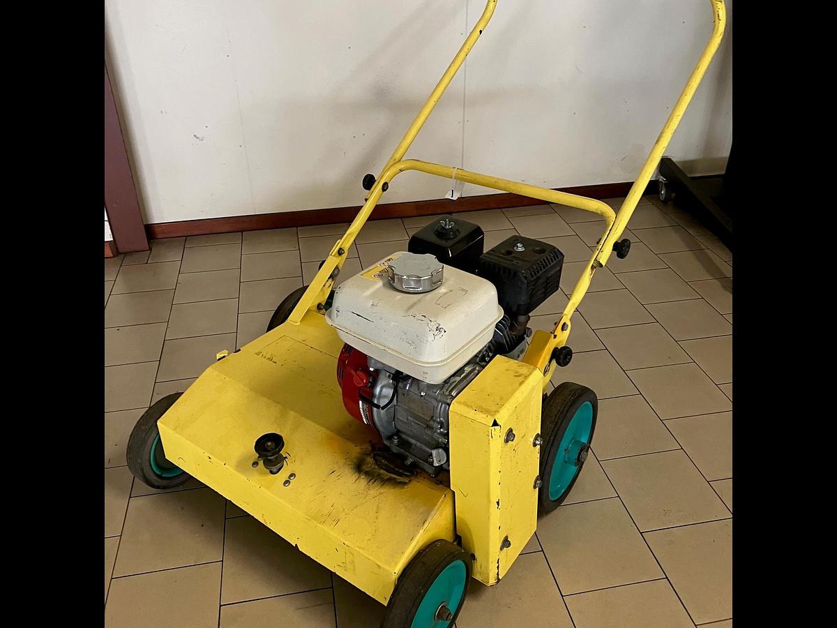 Used Verticuteermachine Cramer Cara 60 gebruikt