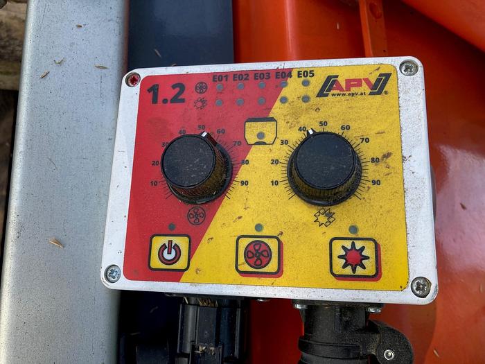 Used Overtopfrees Loma 145 + APV gebruikt