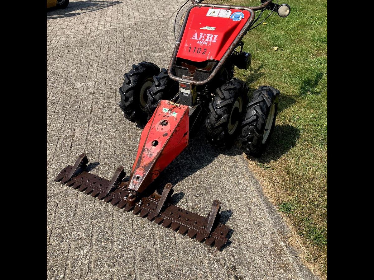 Used Tuinfrees Aebi met maaibalk gebruikt