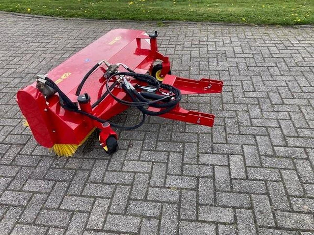 Used Frontveger GF GT 140 cm. Demo model