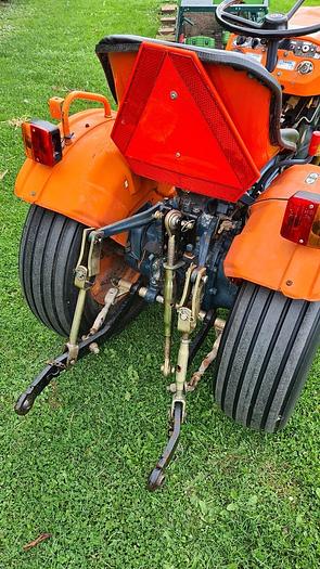 Used Tractor Kubota B7001E 2wd gebruikt