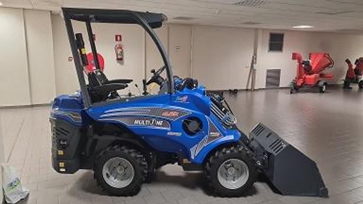 Used Shovel MultiOne Wiellader 4.2 gebruikt