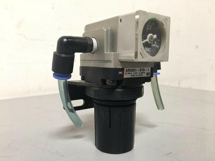 Used SMC AR2001-01G-1 Modular Regulator