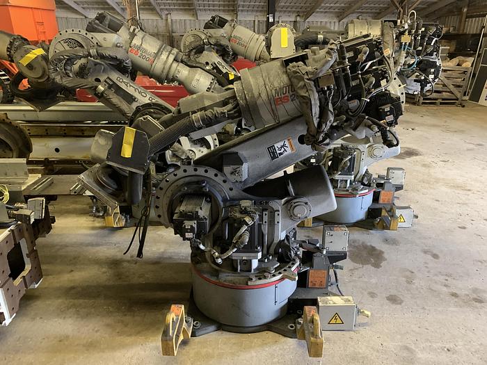 Used YASKAWA MOTOMAN ES200N 6 AXIS 200KG X 2,651MM HIGH REACH ROBOTS (40) AVAILABLE NX-100 CONTROLLERS