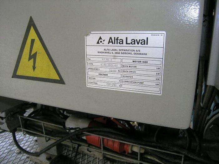 Used Mobile Alfa Laval unit with Alfa Laval AVNX 919B-31G decanter