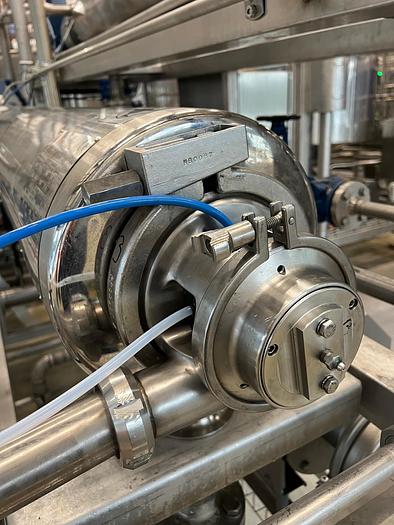 Refurbished Jensen & Nowak ApS Type NPC - Contherm 6x11" surface scraped heat exchanger unit in a rack