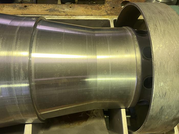 Used FPNX 728B-11G tricanter unit