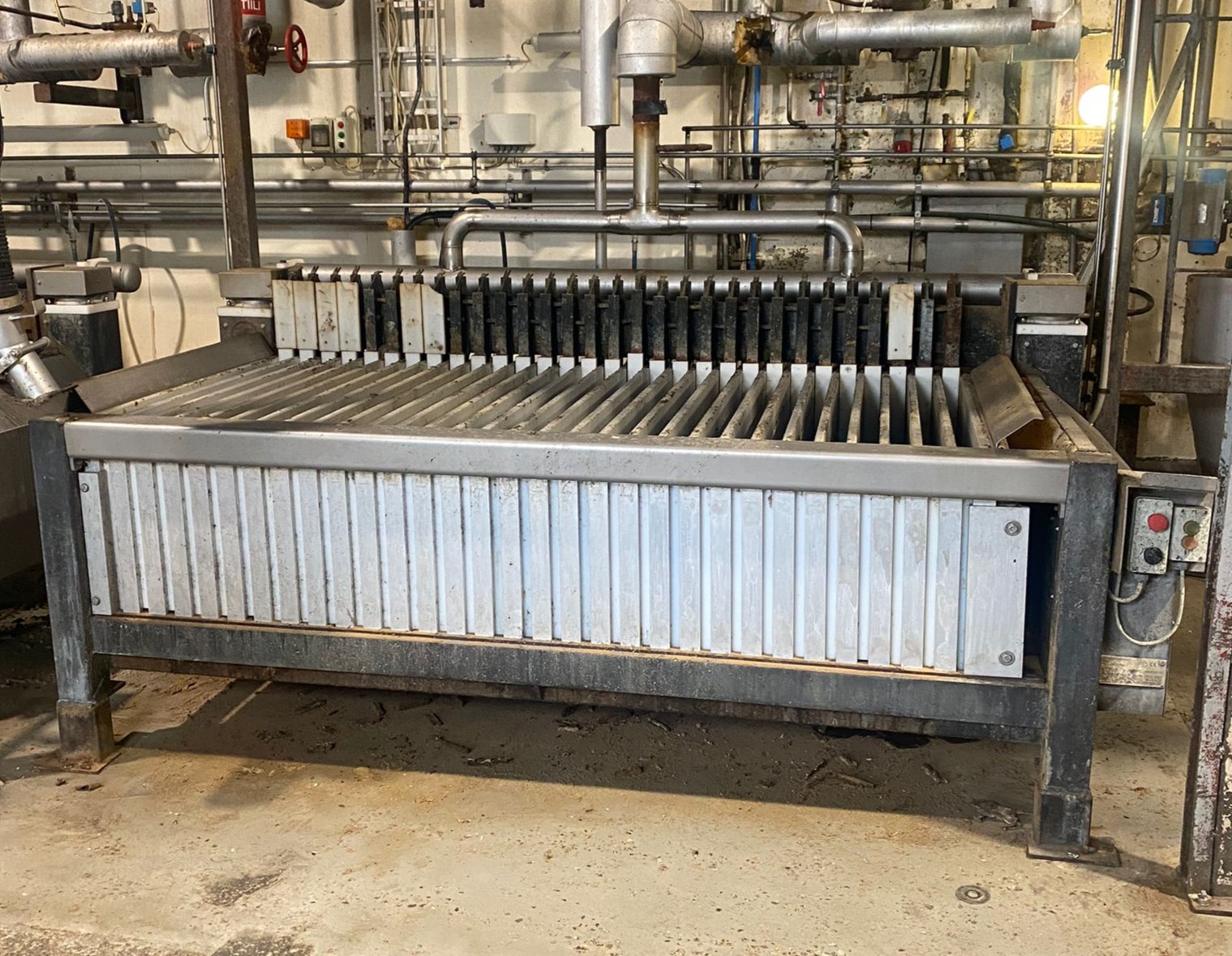 Used 2011 Dybvad Stål Industri A/S V-3 30/50