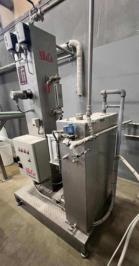 Used 2008 UNISTAAL A/S Sterilizer unit - pilot plant