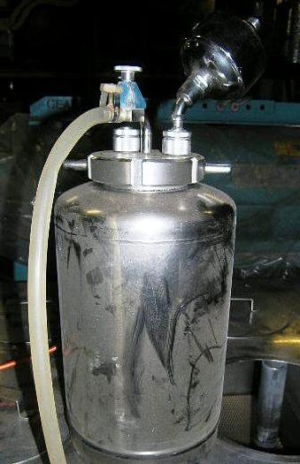 Used Incubator for dairy test etc. with temperature control.