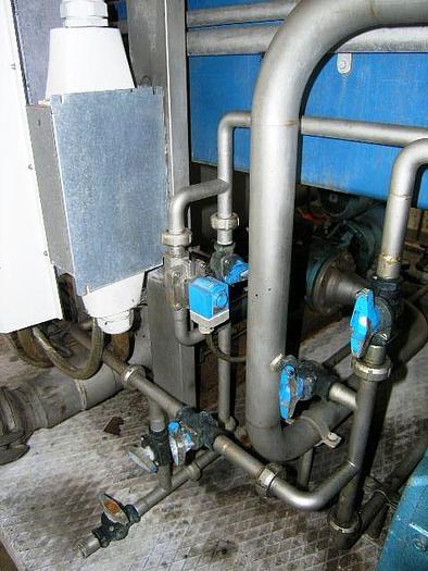 Used Mobile Alfa Laval unit with Alfa Laval AVNX 919B-31G decanter