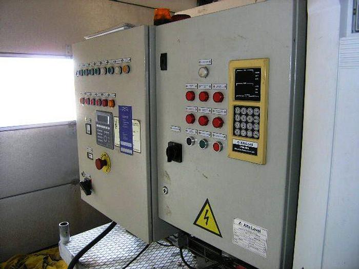 Used Mobile Alfa Laval unit with Alfa Laval AVNX 919B-31G decanter