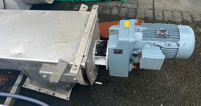Used PST shaftless screw conveyor, type U320