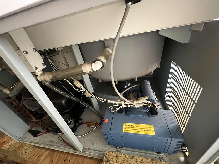 Used SpeedVac Concentrator, model no. AES2000-220.