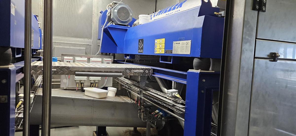 Used 2012 HILLER Centrifuge GmbH DB 45-422