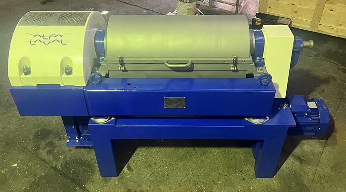 Refurbished Alfa Laval ALDEC 402 (NX 414B-31G decanter)