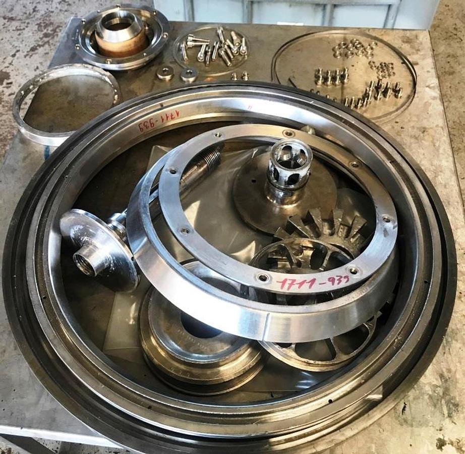 Used GEA Westfalia SA 100-33-177 centrifuge parts
