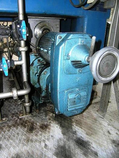 Used Mobile Alfa Laval unit with Alfa Laval AVNX 919B-31G decanter