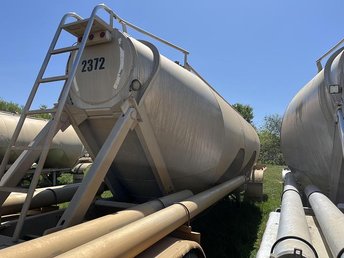 Used 2011 Heil Pneumatics