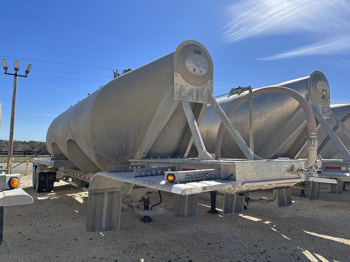 Used 2016 Stephens Pneumatic Trailer