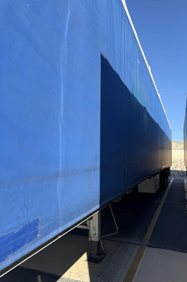 Used 2018- 50' Reitnouer Max Lite All Aluminum W/Rolling Tarp System & Front Lift Axle