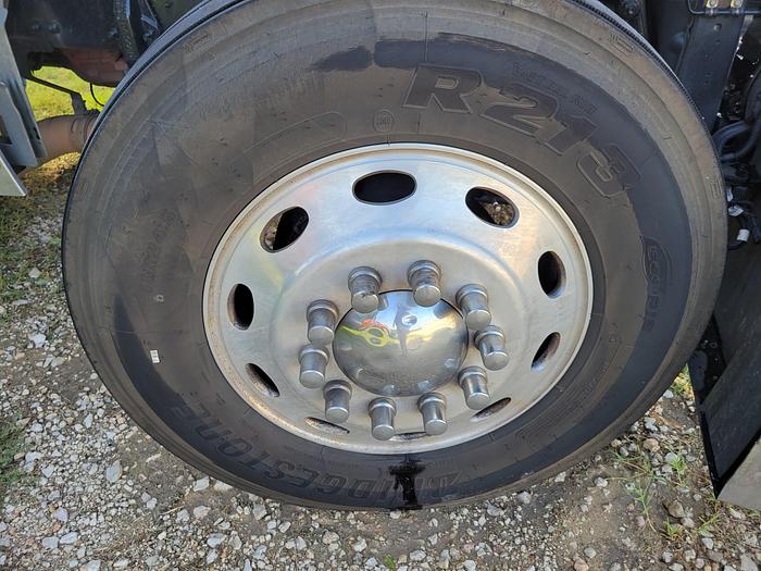 Used 2023 Peterbilt 389