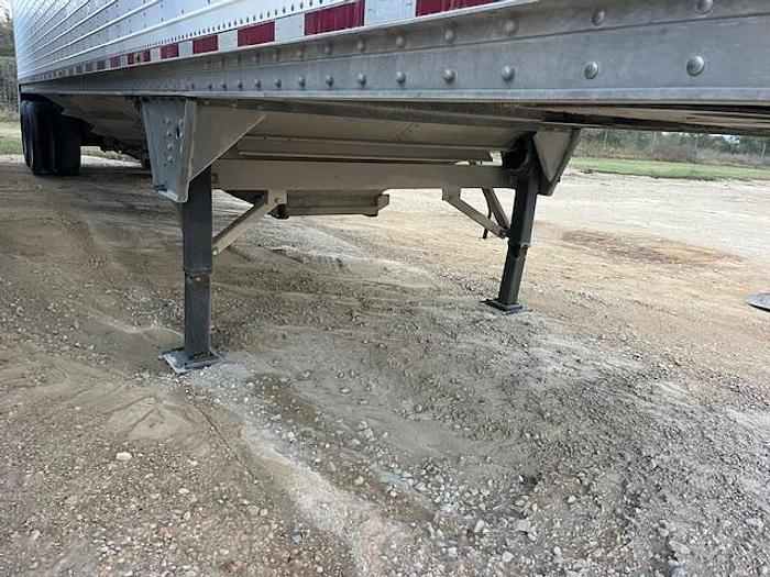 Used 2016 Wilson Sand Trailer