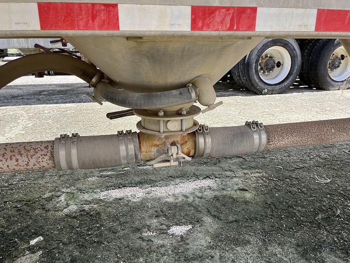 Used 2012 Vantage 1000 cu.ft.