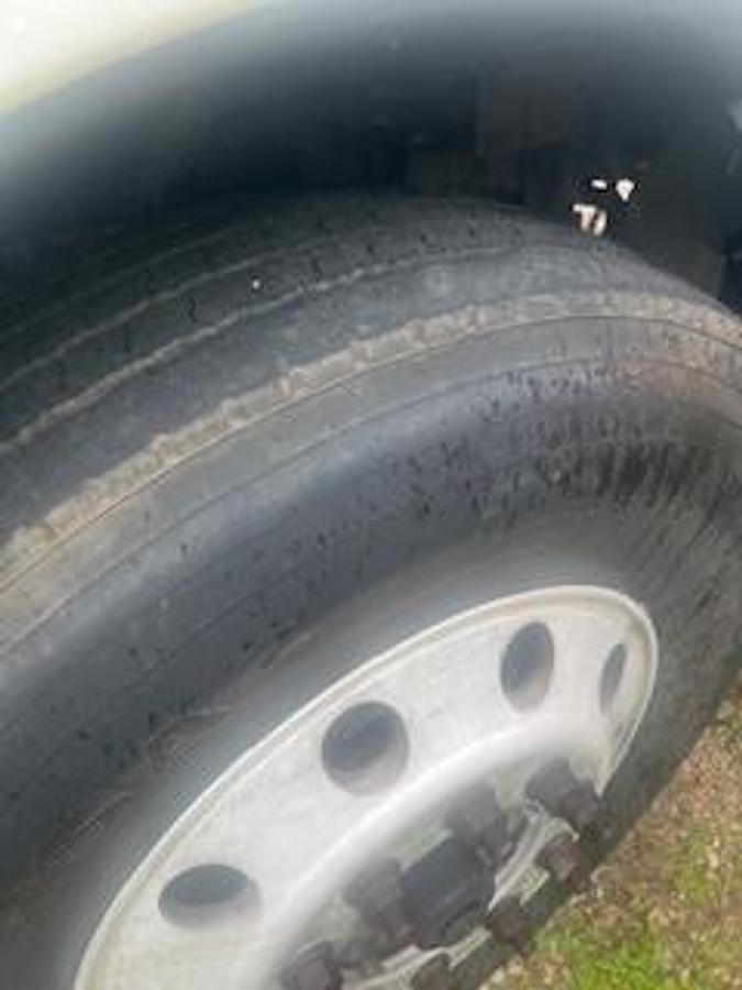 Used 2019 Peterbilt 579 Day Cab