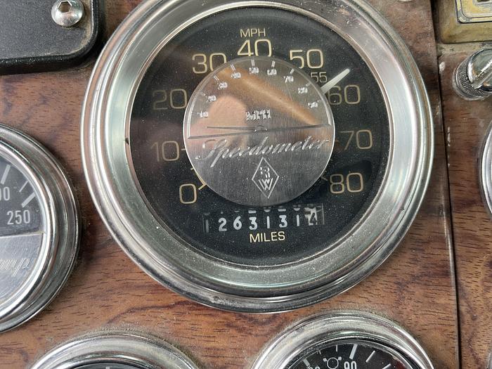 Used 1993 Peterbilt 379 Day Cab