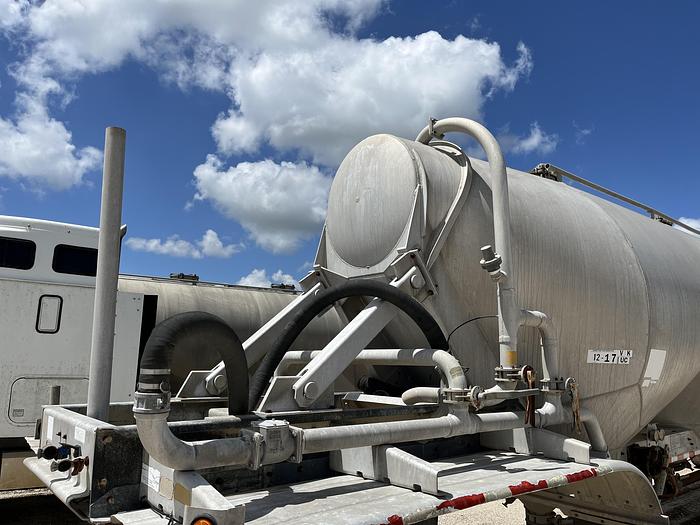 Used 2006 Heil 1000 cu.ft.