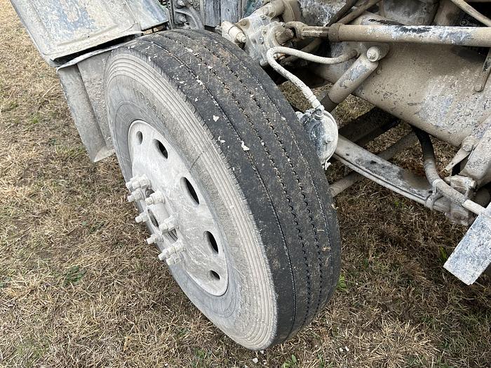 Used 1993 Peterbilt 379 Day Cab