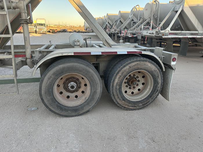 Used 2004 Stephens Pneumatic Trailers