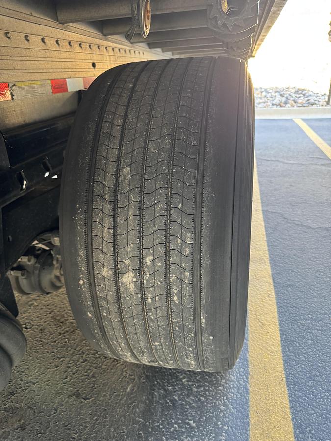 Used 2018- 50' Reitnouer Max Lite All Aluminum W/Rolling Tarp System & Front Lift Axle