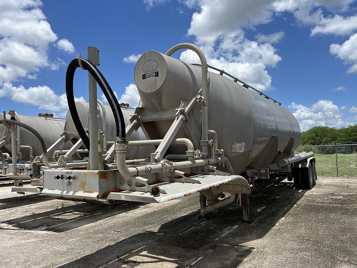 Used 2012 Vantage 1000 cu.ft.