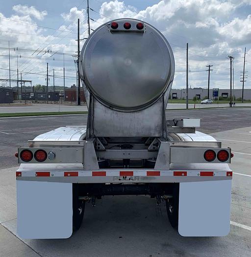 2025 Polar Fertilizer Trailers