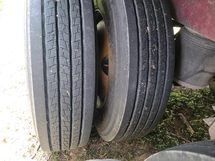 Used 2014 Timpte Super Hopper