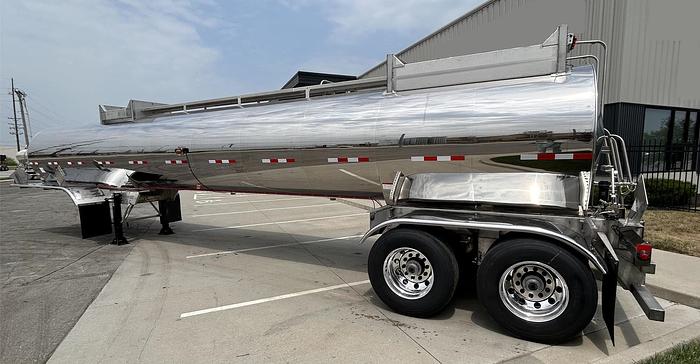 2024 Polar Chemical Tank Trailers